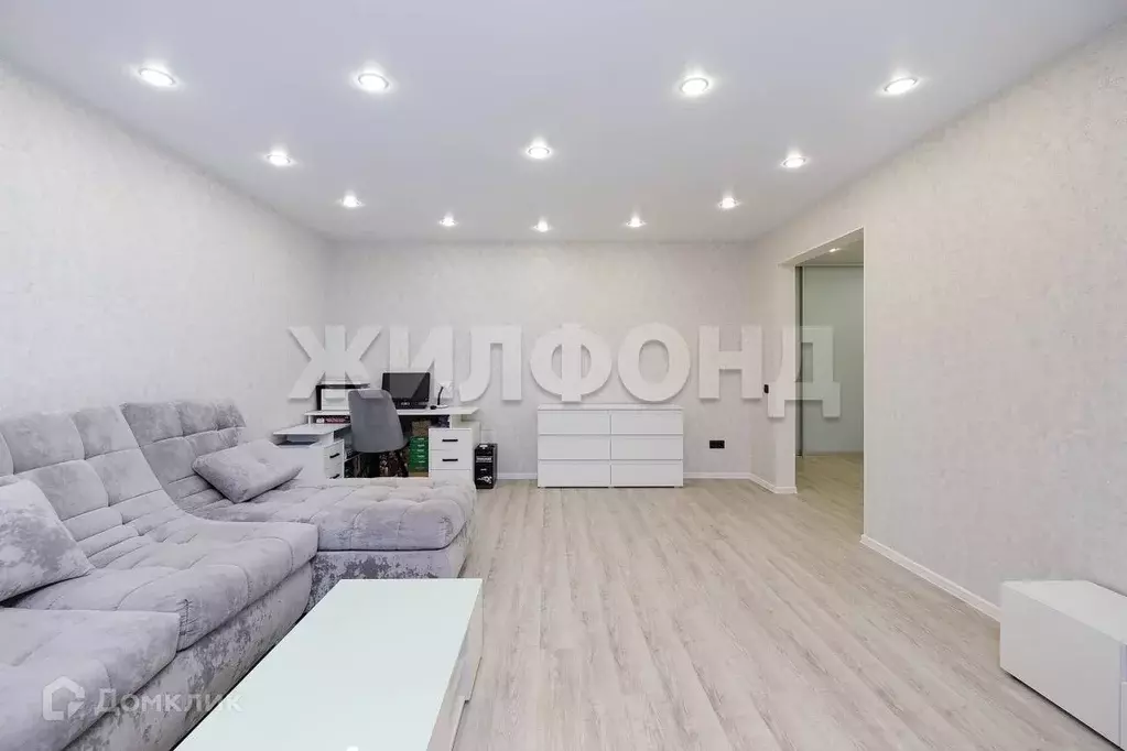 Продаётся 4-к квартира, 93.7 м - Фото 0