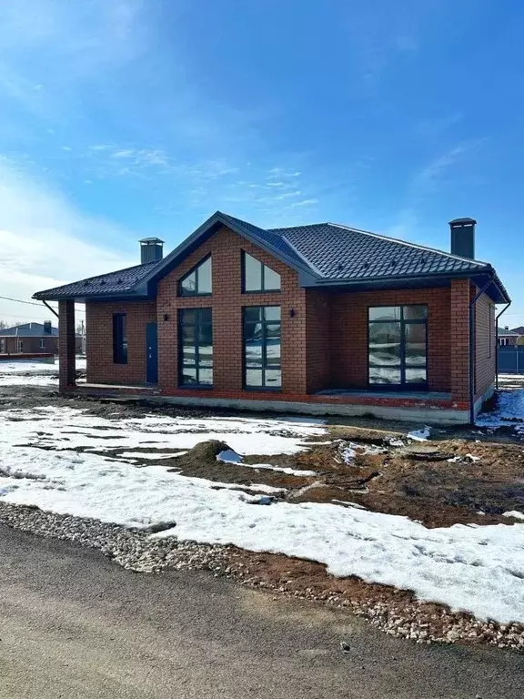 Коттедж в Татарстан, Лаишевский район, Кирбинское с/пос, д. Травкино ... - Фото 1