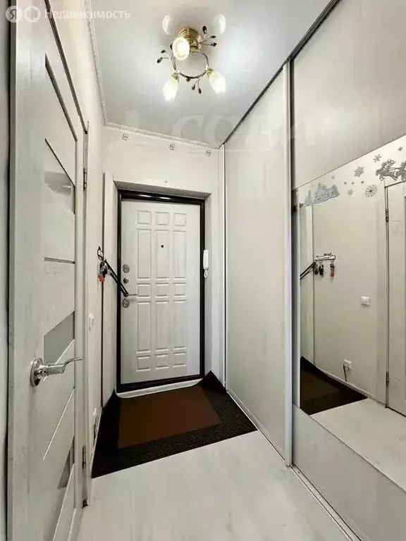 Квартира-студия: Тюмень, улица Константина Посьета, 16 (26.5 м) - Фото 1