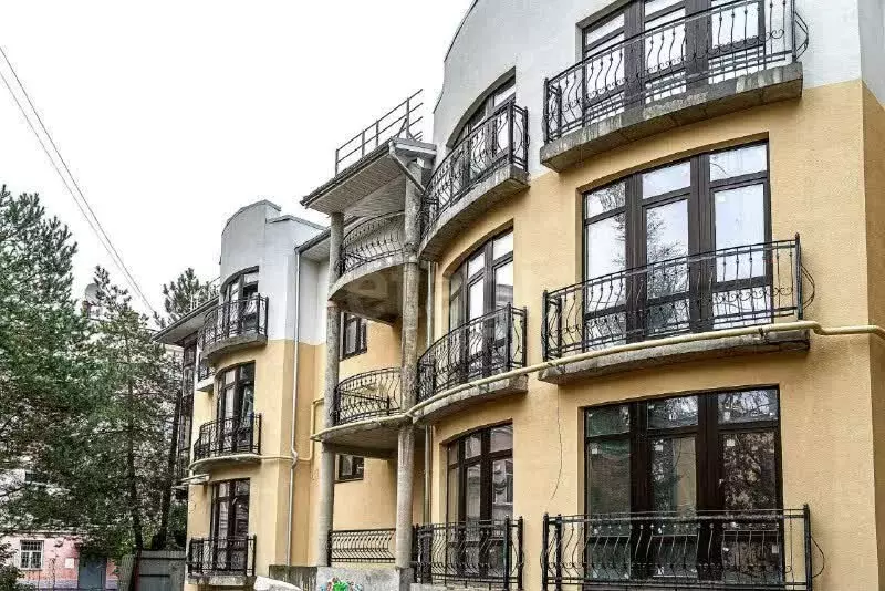 2-комнатная квартира: Ярославль, улица Суркова, 3 (67.8 м) - Фото 2