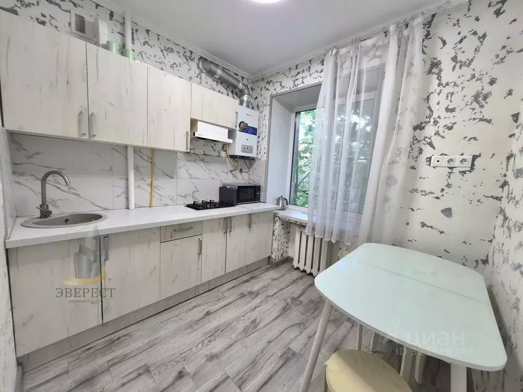 2-к кв. Московская область, Королев ул. Карла Маркса, 10 (47.0 м) - Фото 2