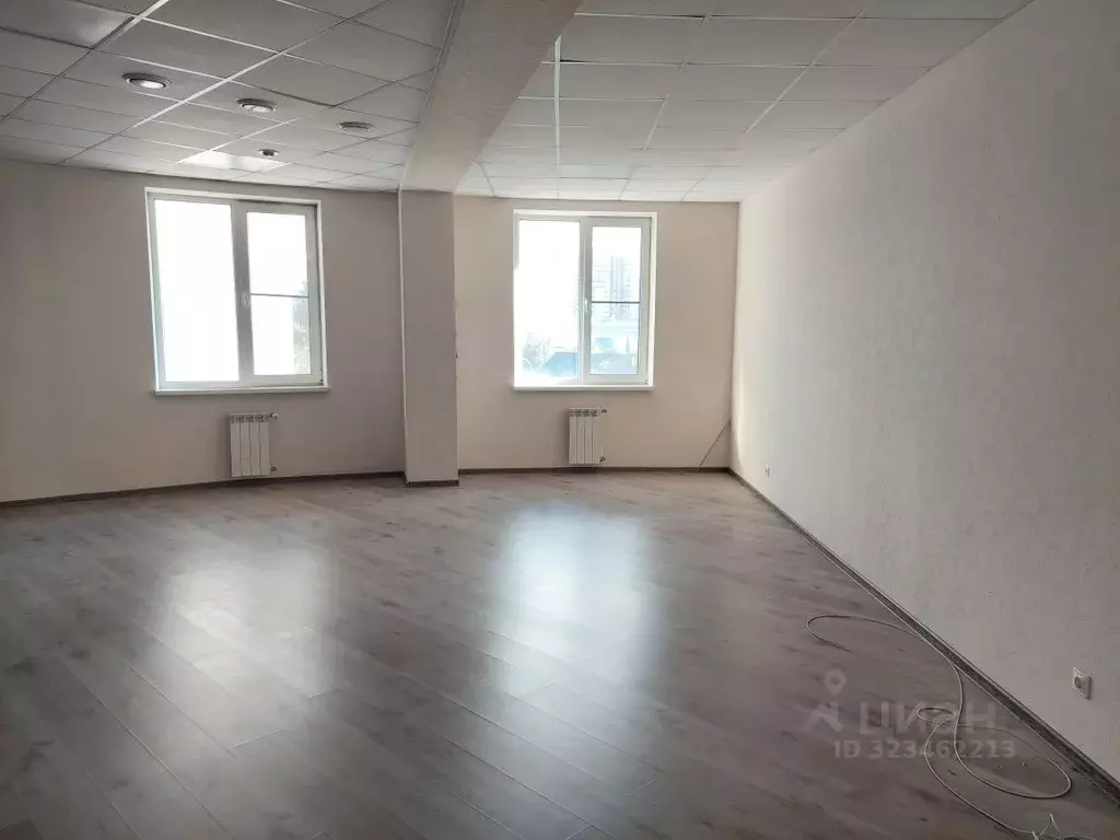 Офис в Свердловская область, Екатеринбург ул. Репина, 95 (74 м) - Фото 1