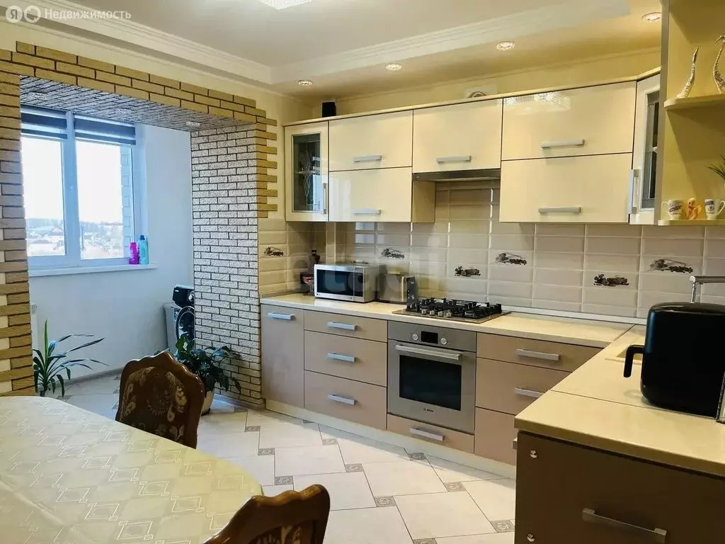 3-комнатная квартира: Брянск, 2-й Советский переулок, 7Б (93 м) - Фото 2