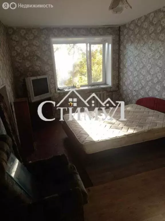1к в 10-комнатной квартире (18 м) - Фото 0