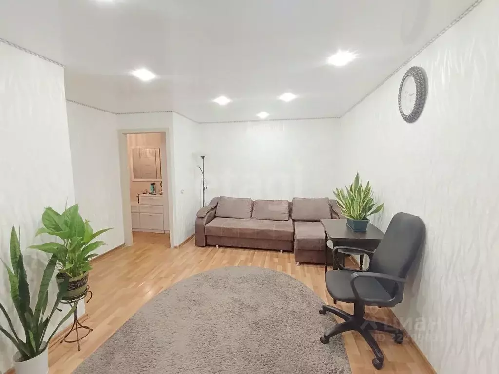 2-к кв. Белгородская область, Алексеевка пл. Победы, 77 (43.9 м) - Фото 1