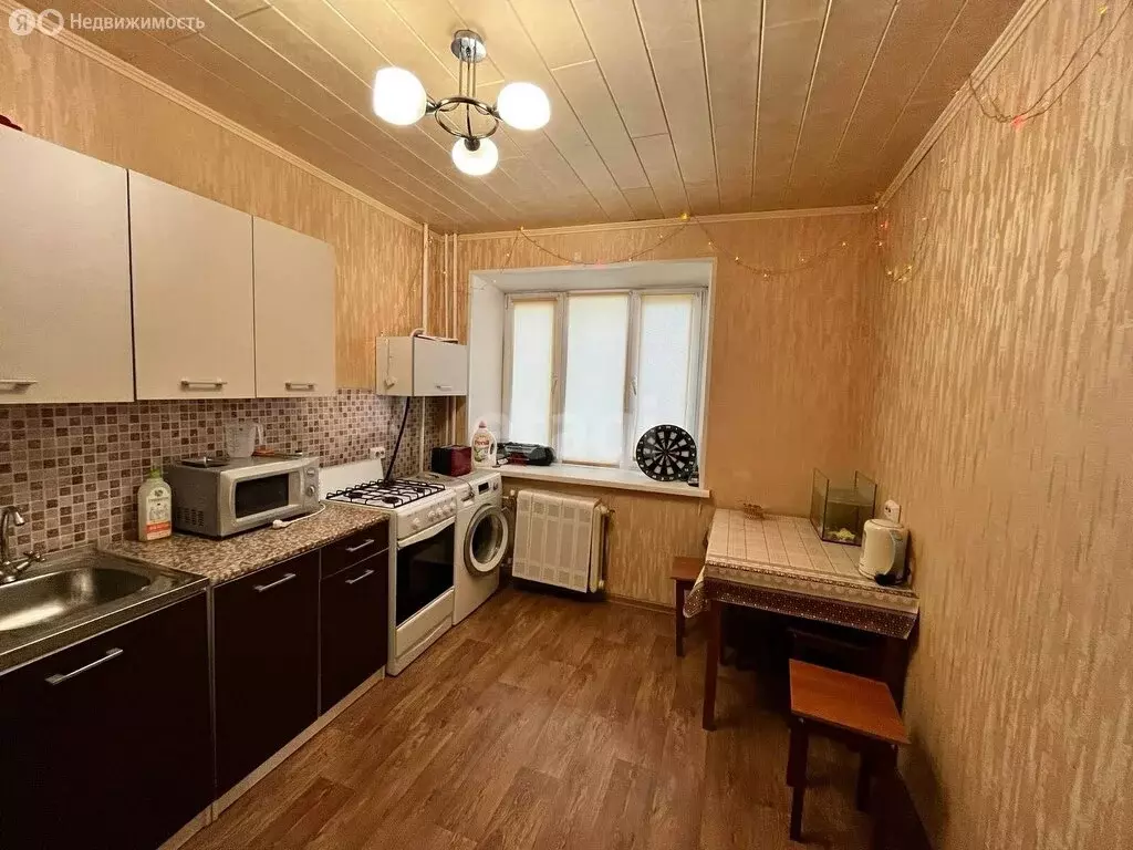 1-комнатная квартира: Саранск, улица Маринина, 20 (37 м) - Фото 1