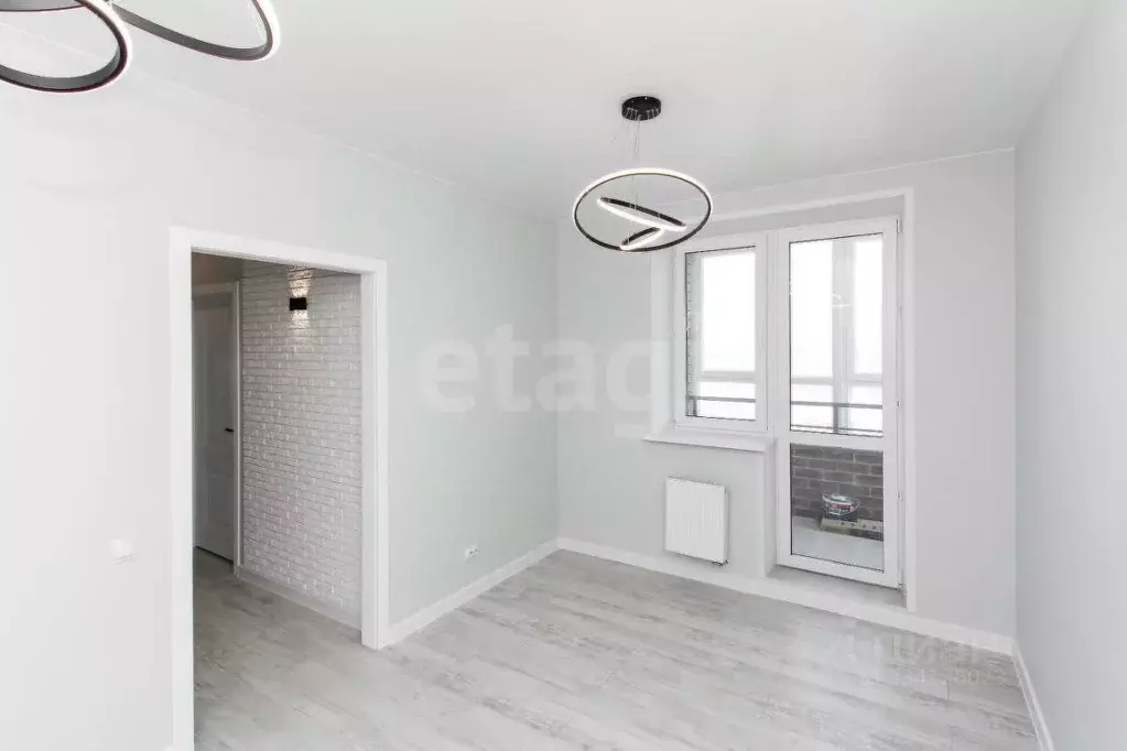 2-к кв. Тюменская область, Тюмень Дамбовская ул., 29к1 (50.8 м) - Фото 1