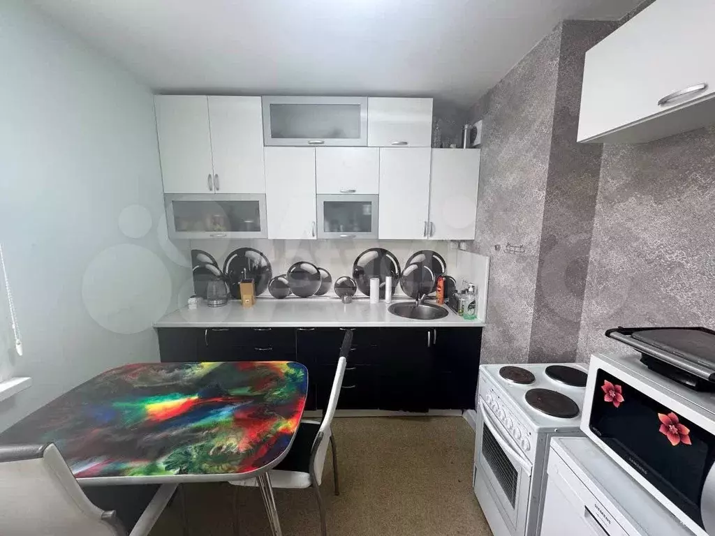 1-к. квартира, 36 м, 3/3 эт. - Фото 1
