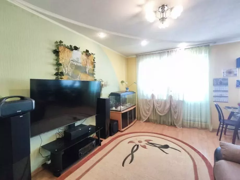 3-к кв. Пермский край, Березники Набережная ул., 45 (70.4 м) - Фото 1