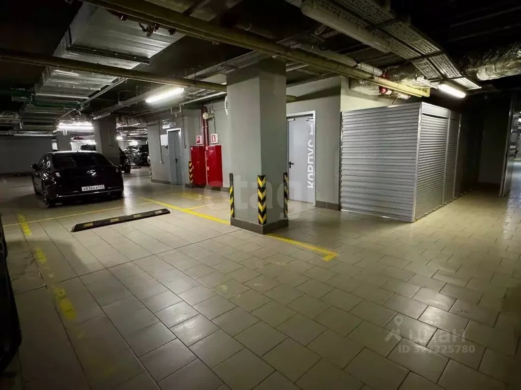 Гараж в Москва Большая Садовая ул., 5к1 (14 м) - Фото 2