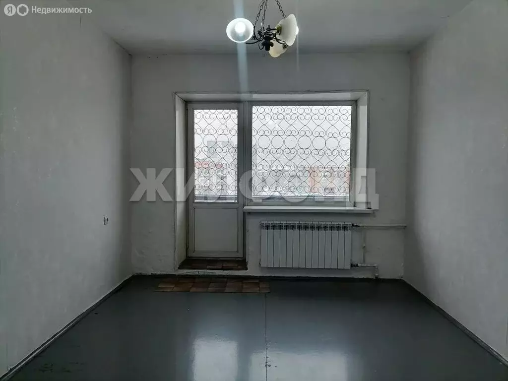 3-комнатная квартира: Кызыл, улица Ооржака Лопсанчапа, 37 (62.9 м) - Фото 2