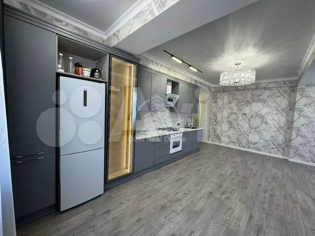 3-к. квартира, 95 м, 9/13 эт. - Фото 1
