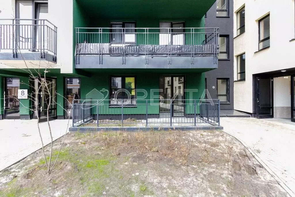 1-к кв. Тюменская область, Тюмень ул. Александра Звягина, 12 (30.6 м) - Фото 1