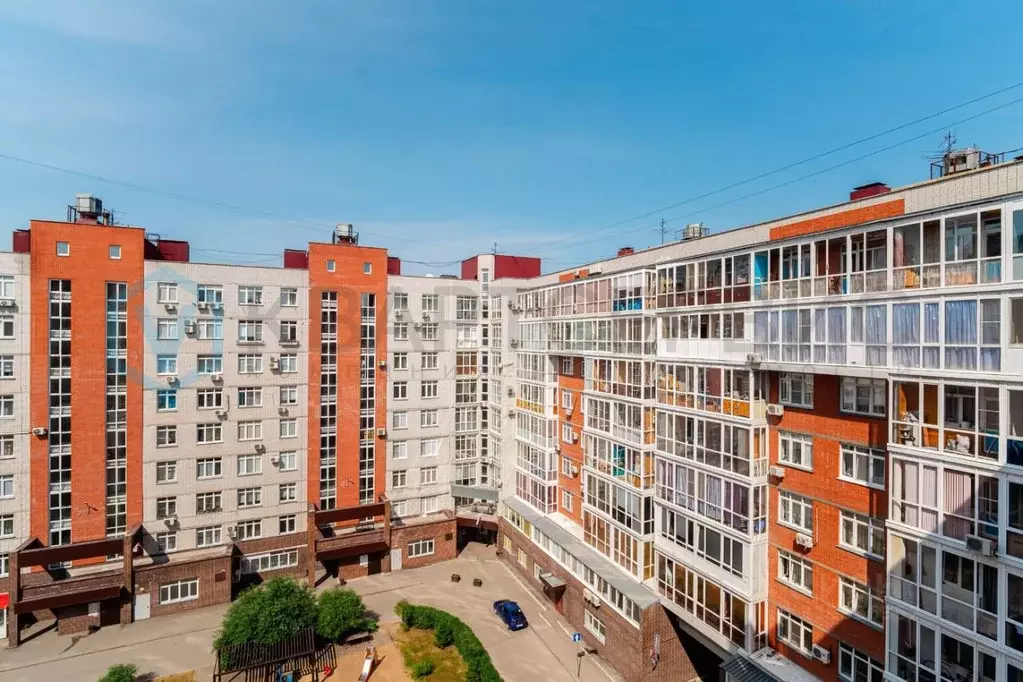 3-к кв. Омская область, Омск ул. Маршала Жукова, 107 (50.0 м) - Фото 1