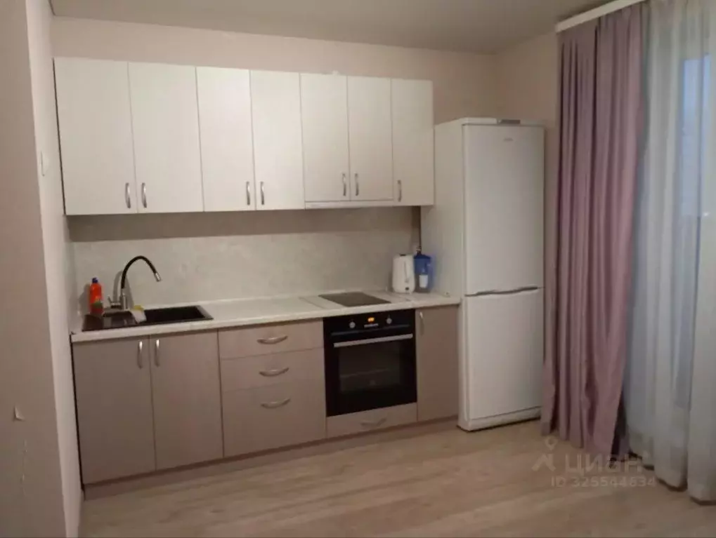 Студия Челябинская область, Челябинск ул. 2-я Эльтонская, 63А (30.0 м) - Фото 1