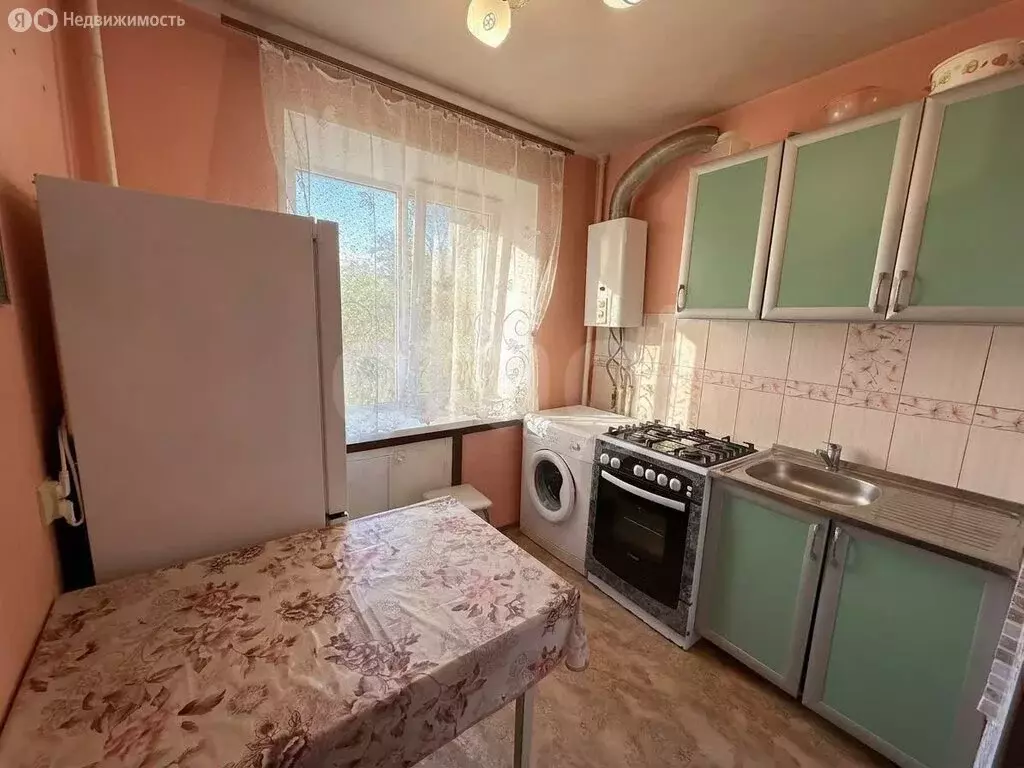 3-комнатная квартира: Казань, Ленинградская улица, 32А (50 м) - Фото 2