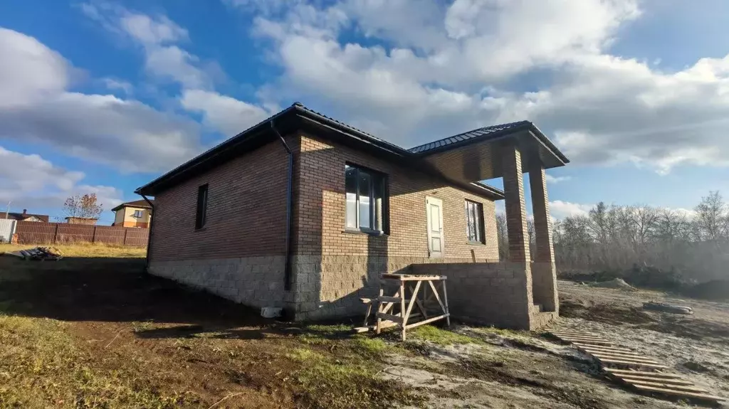 Дом в Белгородская область, Белгородский район, с. Стрелецкое 59 (115 ... - Фото 2