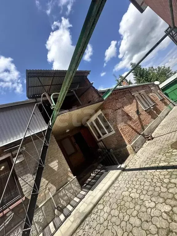 Дом в Северная Осетия, Владикавказ Тургеневская ул., 39А (100 м) - Фото 1