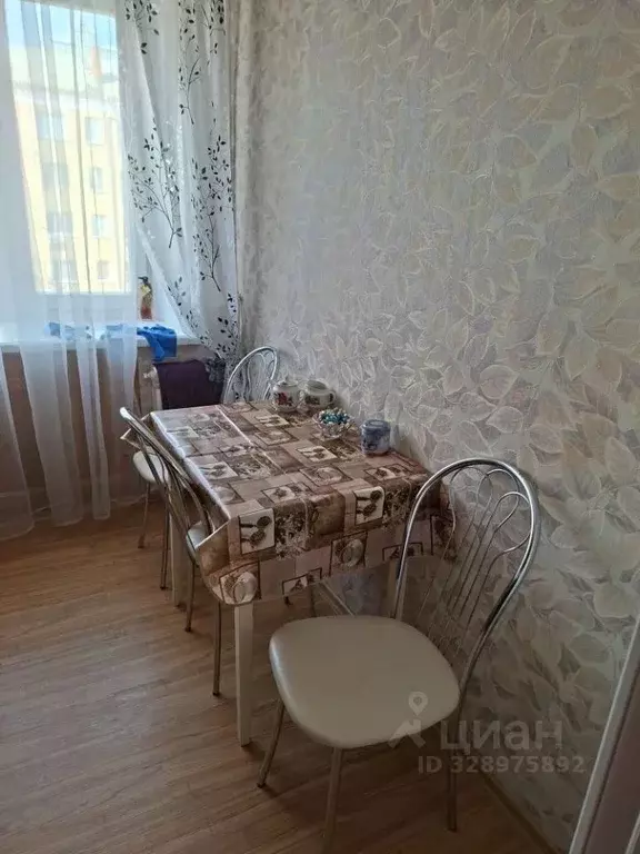 3-к кв. Омская область, Омск ул. Циолковского, 6/1 (58.7 м) - Фото 2