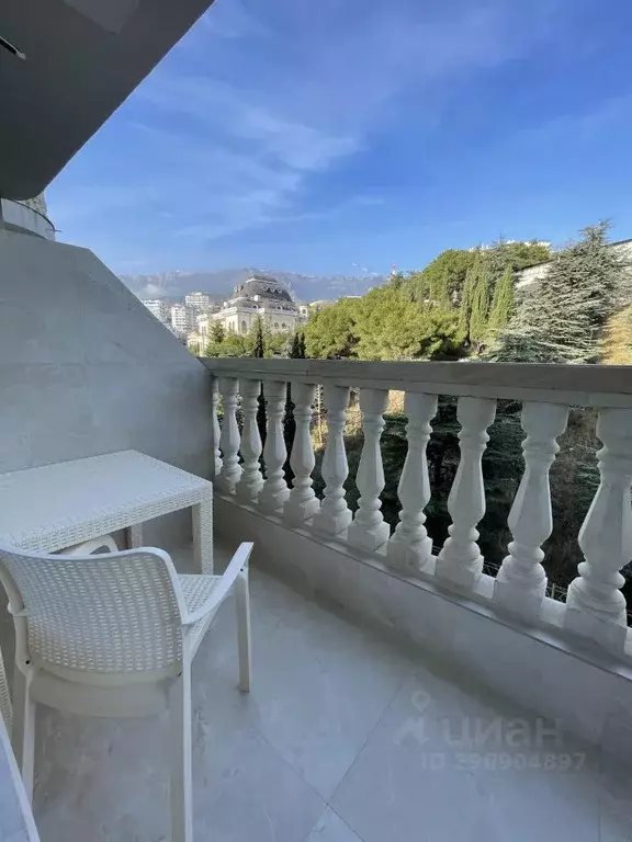2-к кв. Крым, Ялта ул. Войкова, 20 (48.0 м) - Фото 0