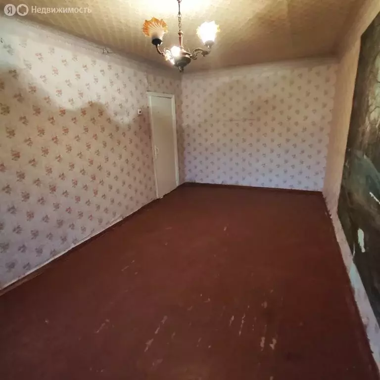 1-комнатная квартира: Каменск-Шахтинский, улица Пугачёва, 3А (30 м) - Фото 1