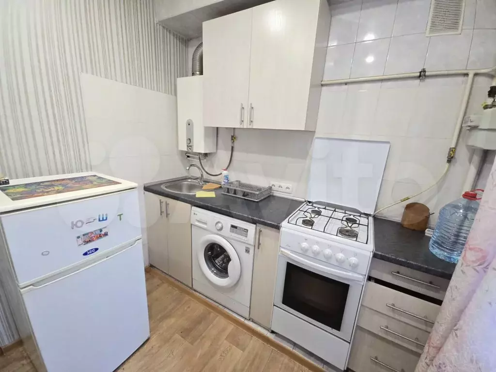 1-к. квартира, 35 м, 2/5 эт. - Фото 0