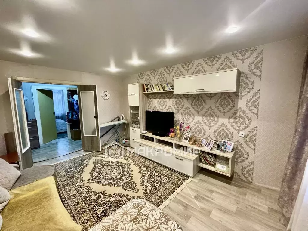 3-к кв. Кировская область, Кирово-Чепецк ул. Маяковского, 3 (59.9 м) - Фото 2