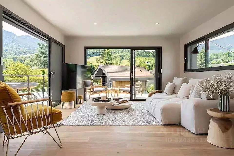 2-к кв. Краснодарский край, Сочи Красная Поляна пгт, ул. Пчеловодов, ... - Фото 1