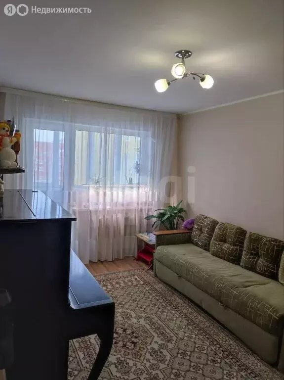 2-комнатная квартира: Омск, улица Серова, 24В (45.1 м) - Фото 0