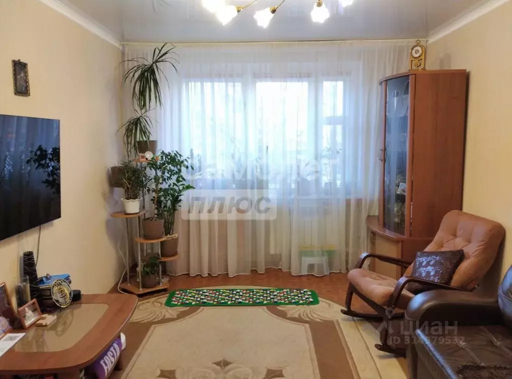 3-к кв. Татарстан, Набережные Челны 52-й комплекс, 13 (68.0 м) - Фото 0