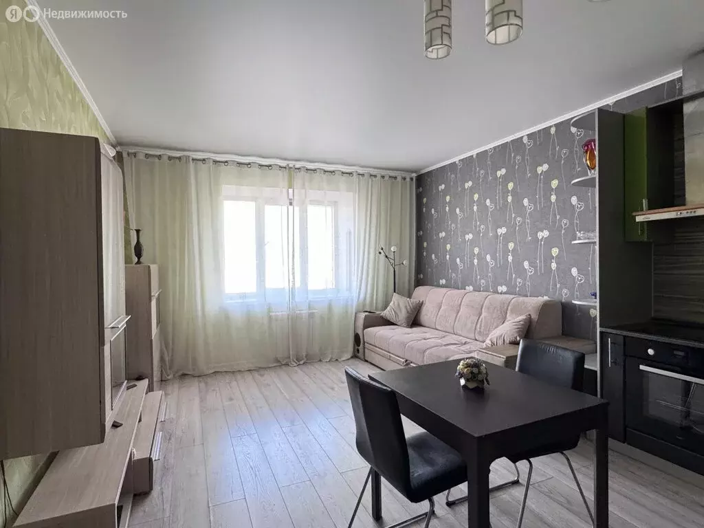 1-комнатная квартира: Омск, улица Ватутина, 3/1 (47 м) - Фото 1