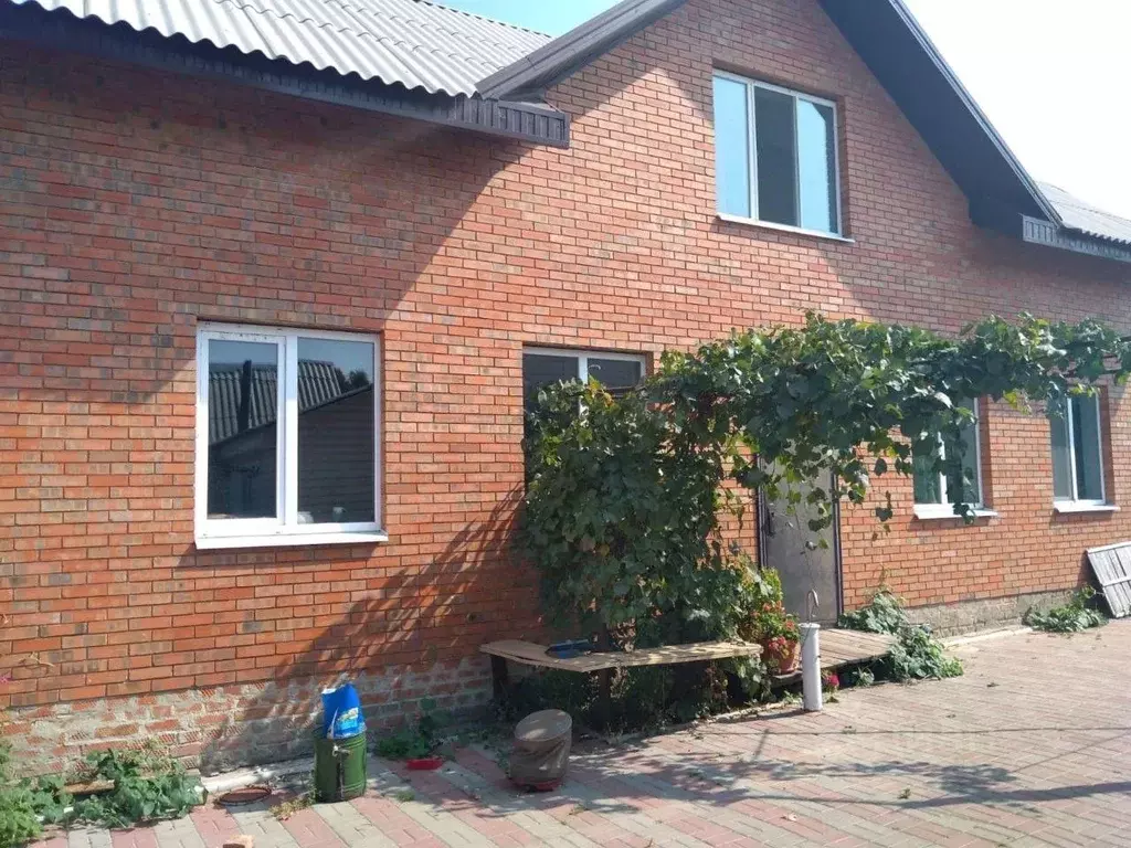 Дом в Белгородская область, Яковлевский муниципальный округ, с. ... - Фото 2