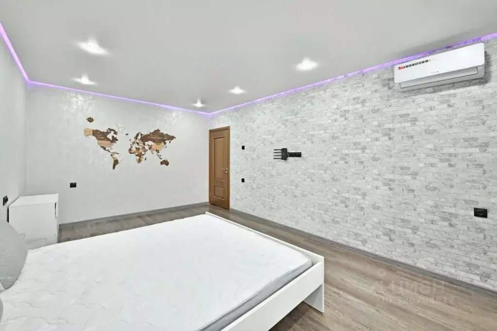 2-к кв. Московская область, Королев ул. Горького, 45 (60.2 м) - Фото 1