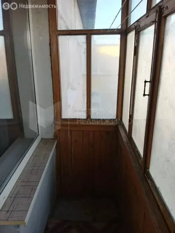 1-комнатная квартира: Тюмень, Флотская улица, 15 (28 м) - Фото 1