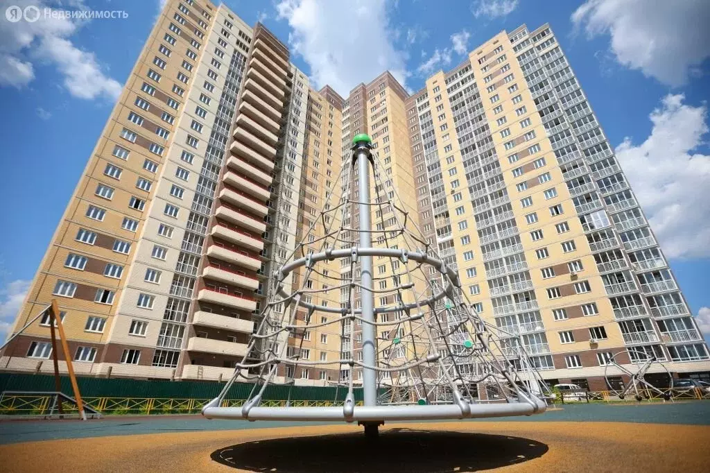 3-комнатная квартира: Тверь, Оснабрюкская улица, 22 (90 м) - Фото 1