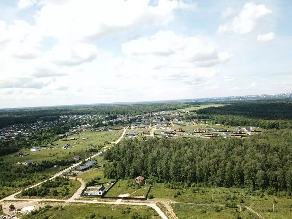 Участок в Владимирская область, Владимир д. Уварово, пер. 1-й ... - Фото 0