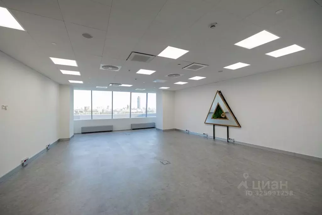 Офис в Свердловская область, Екатеринбург ул. Бориса Ельцина, 3 (79 м) - Фото 1