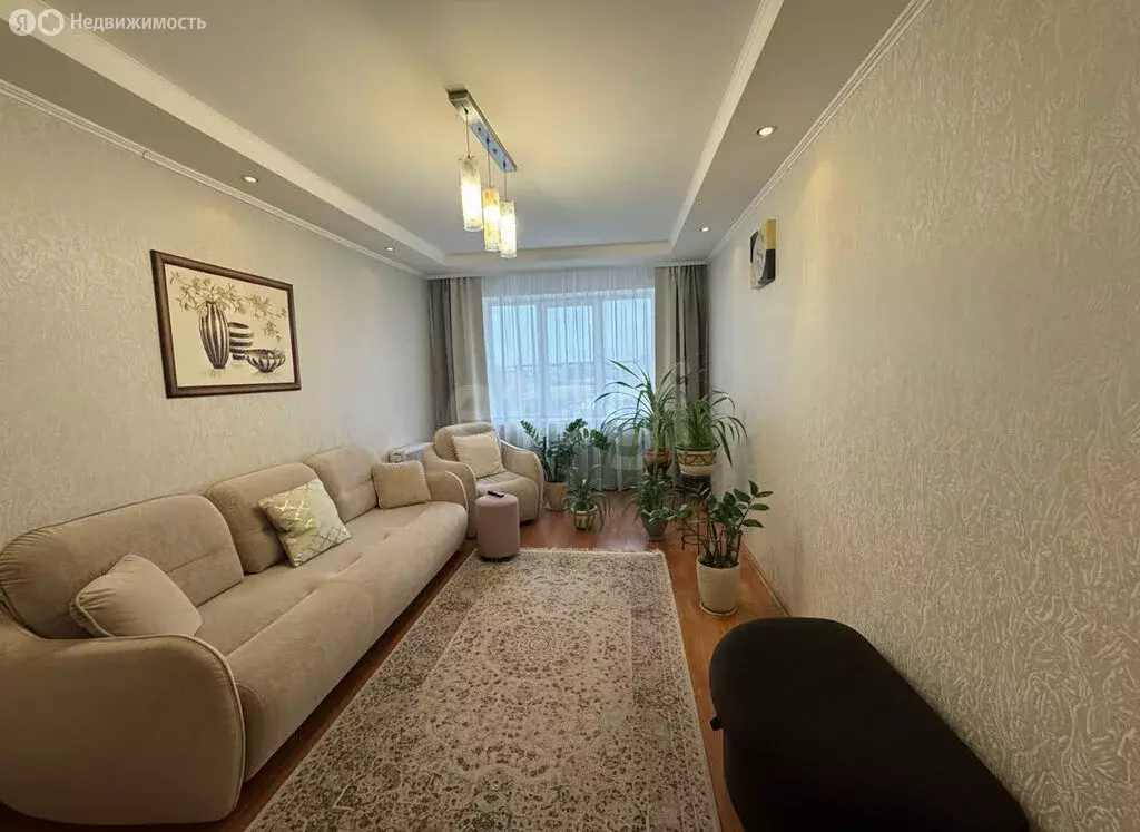 3-комнатная квартира: Шадринск, улица Ленина, 140 (64.7 м) - Фото 1