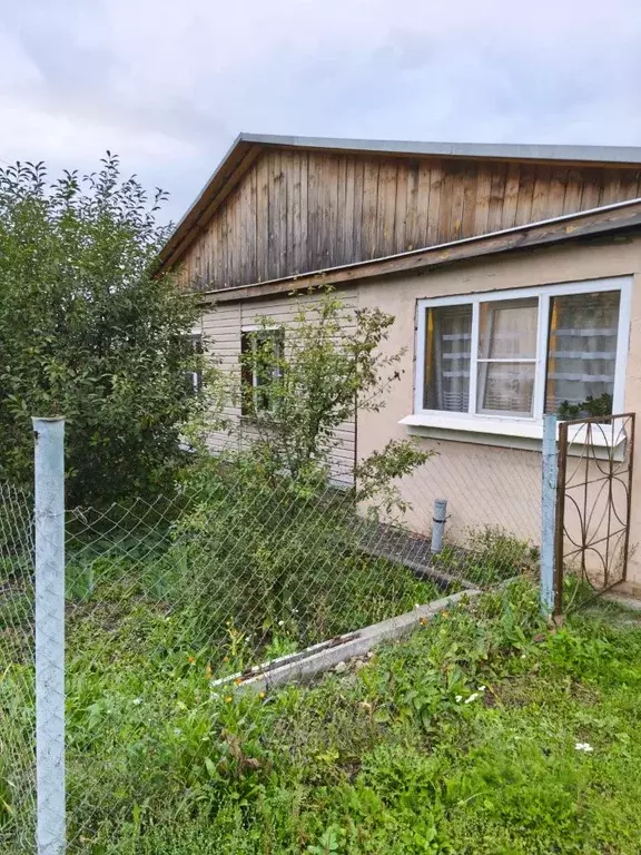 Дом в Пензенская область, Пензенский район, Воскресеновский сельсовет, ... - Фото 1