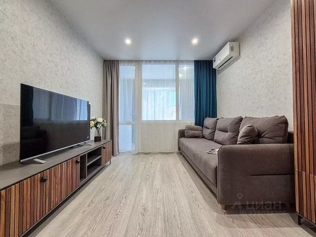 1-к кв. Краснодарский край, Сочи Адлер жилрайон, ул. Ульянова, 97 ... - Фото 0