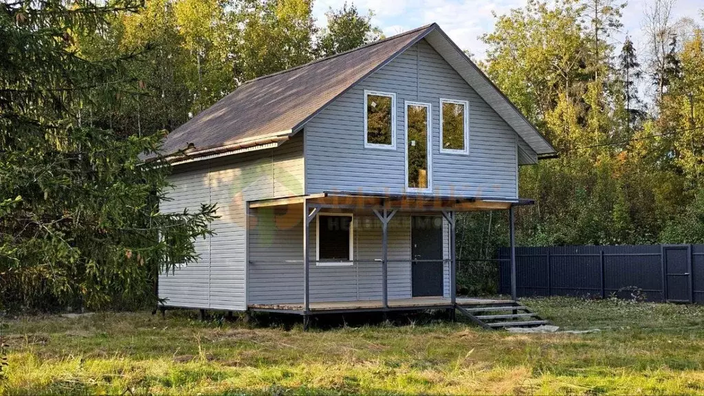 Дом в Ленинградская область, Кировский район, Синявинское городское ... - Фото 1