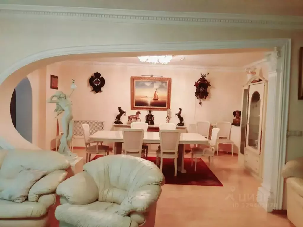 Дом в Московская область, Мытищи ул. Разина, 6 (300 м) - Фото 1