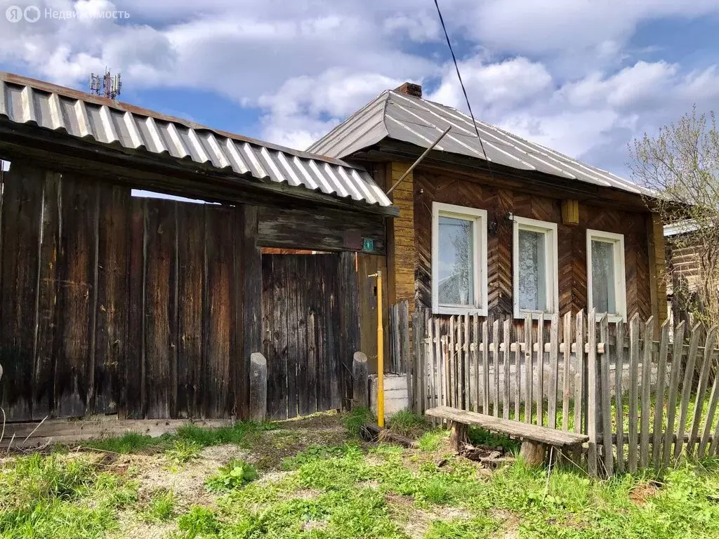 Дом в село Медведевка, улица Красный Путь (44.1 м) - Фото 1