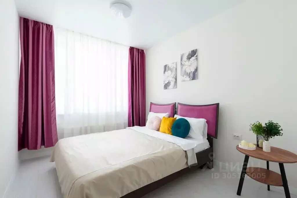 2-к кв. Тюменская область, Тюмень ул. Андрея Кореневского, 11 (54.0 м) - Фото 0