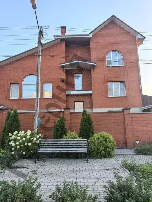 Коттедж в Белгородская область, Белгород ул. Имени Героя Советского ... - Фото 1