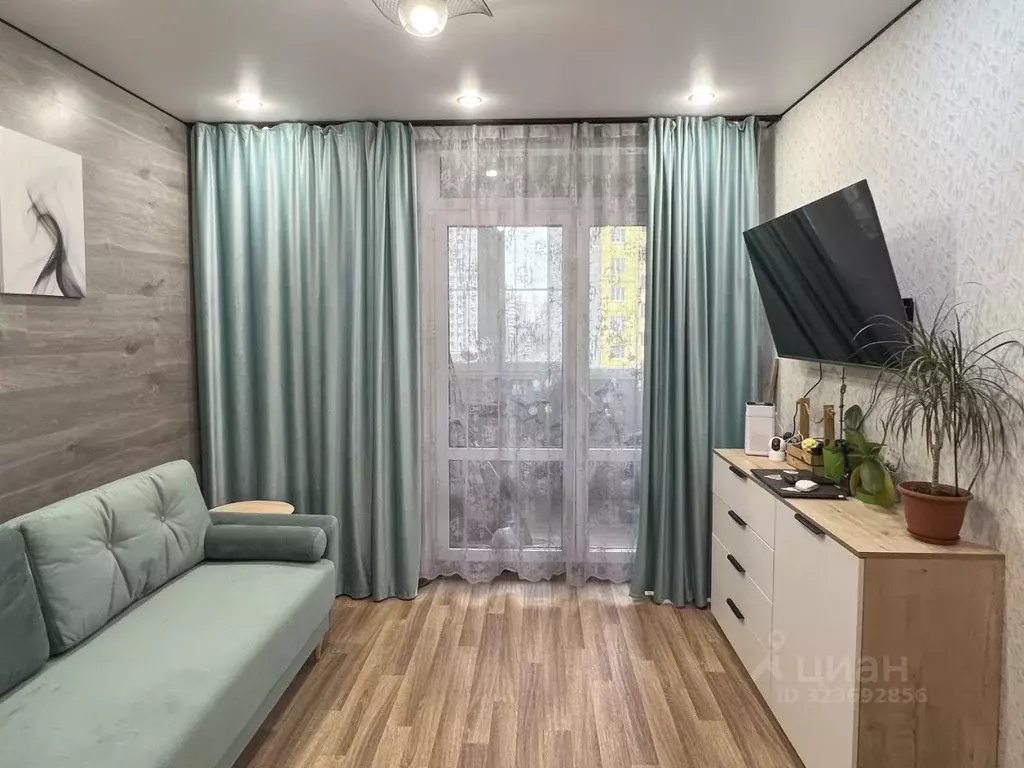 1-к кв. Московская область, Лобня ул. Жирохова, 3 (44.9 м) - Фото 1