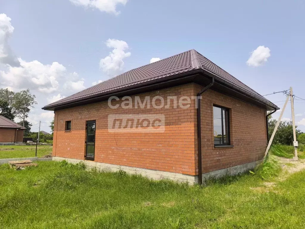 Дом в Краснодарский край, Абинск Подгорная ул. (100 м) - Фото 1