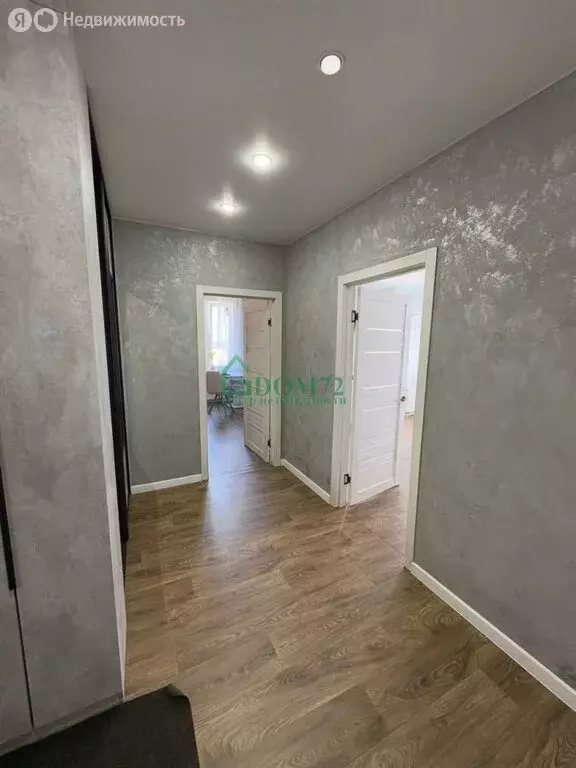 2-комнатная квартира: Тобольск, микрорайон Центральный, 28 (56 м) - Фото 1