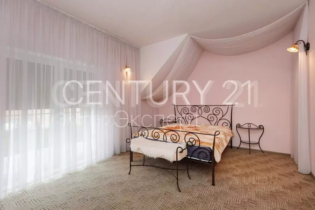 Дом в Калининградская область, Балтийск Дачная ул., 3 (183 м) - Фото 1