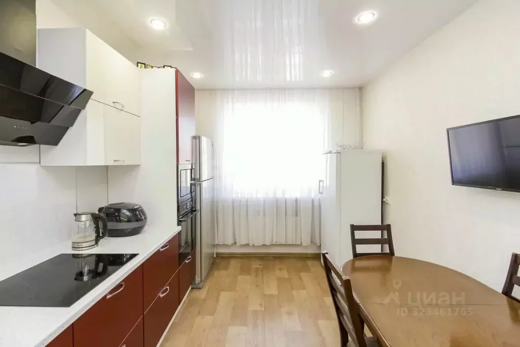 3-к кв. Тюменская область, Тюмень ул. Западносибирская, 12к1 (94.7 м) - Фото 1